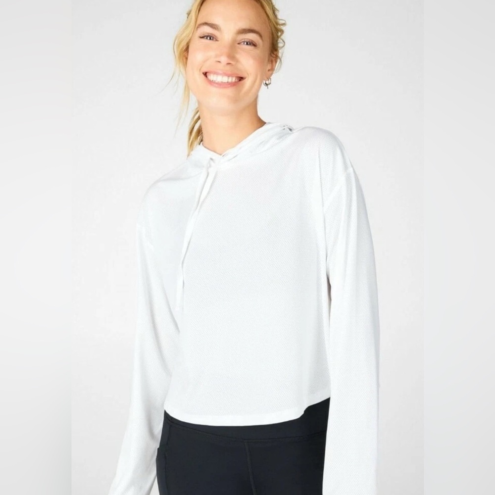 Women’s Fabletics Kaia cropped hoodie